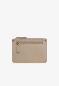 Selected, beige
