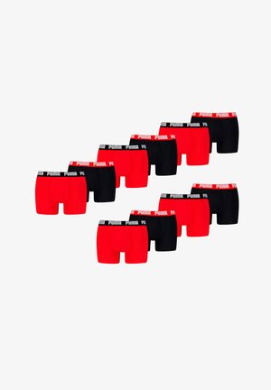Set aus Boxershorts in Rot und Schwarz. Hergestellt aus Stretchstoff, mit einem schwarzen Bund und dem "PUMA"-Logo.