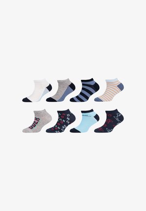 Acht Paar Knöchelsocken in zwei Reihen, mit einfarbigen, gestreiften, mit Text versehenen und gaming-inspirierten Mustern in Blau-, Grau-, Weiß- und Pfirsichtönen.