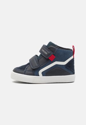 Sneakersy wysokie