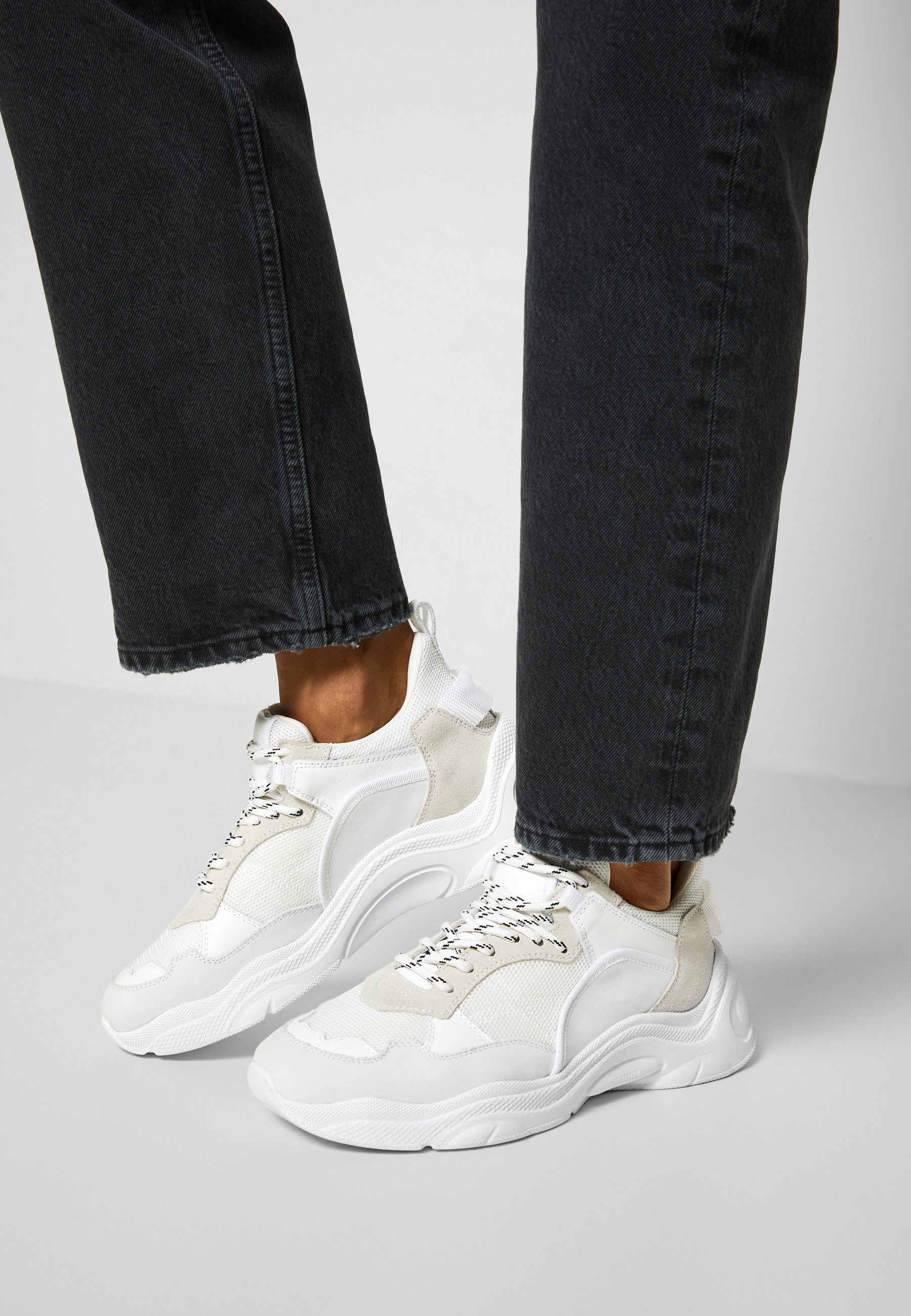 Iro CURVERUNNER - Sneakers laag - off white/beige/crème - Zalando.nl