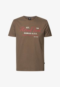 Unselected, dark sand