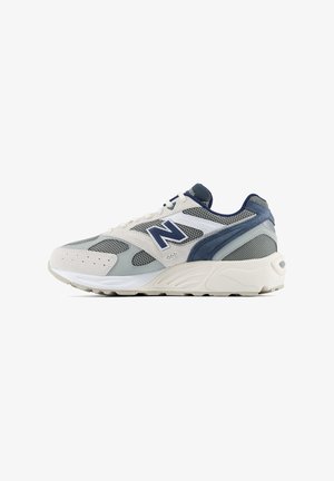 New Balance, U880R UNISEX - Baskets basses - sea salt / bayberry