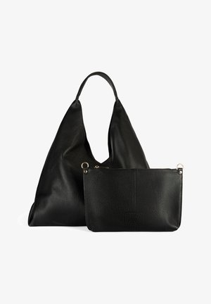Schwarzes Leder-Taschen-Set bestehend aus einer großen, lässigen Hobo-Tasche und einem kleinen Reißverschlussbeutel, beide mit strukturierten Oberflächen und goldenen Hardware-Akzenten.