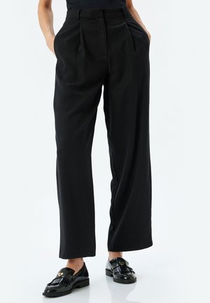 Koton Stoffhose - black