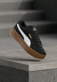 Избран, black/white