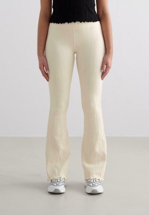 FLARE - Bukse - white