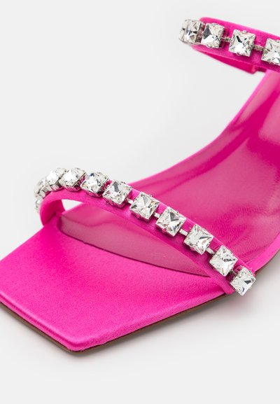 BY FAR TANYA - Μιουλ με τακούνι - pink