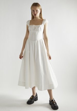 Day dress - white