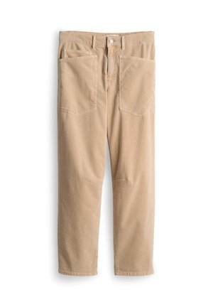 Beige Cordhosen mit geradem Bein, fünf Taschen, Knopfverschluss oben und genähten Details entlang der Nähte und Taschenkanten.