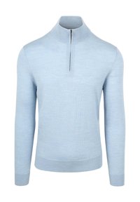 Lichtblauw pullovertrui met een hoge kraag, halve rits, lange mouwen en een gladde textuur. Even steekpatroon overal.