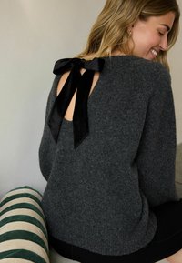 Next REGULAR FIT  - Pullover - charcoal grey
