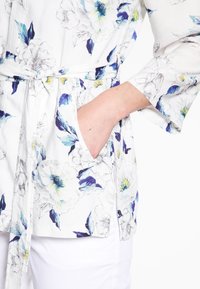 Dorothy Perkins Tunn jacka - multi-coloured