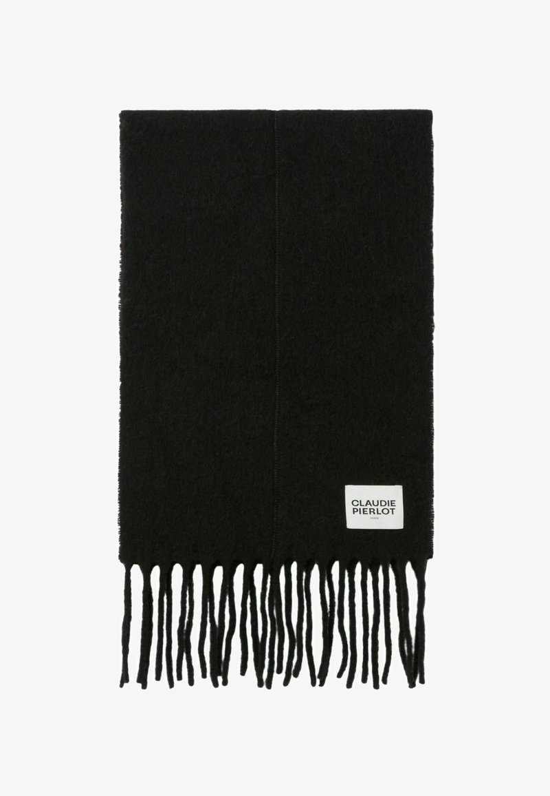 Bufanda negra hecha de tejido suave, con largos flecos en el borde y una etiqueta blanca con la marca "CLAUDIE PIERLOT".
