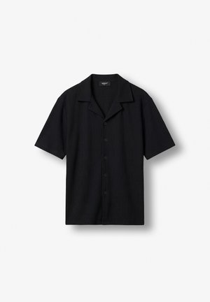Burocs, PLISSEE SHORT SLEEVE SHIRT - Chemise - black