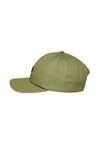 Khaki-baseball-lakki, jossa on kaartuva lippu, kuusi paneelia ja nappi päällä. Sisältää kirjottuja yksityiskohtia ja pienen logolapun sivussa.