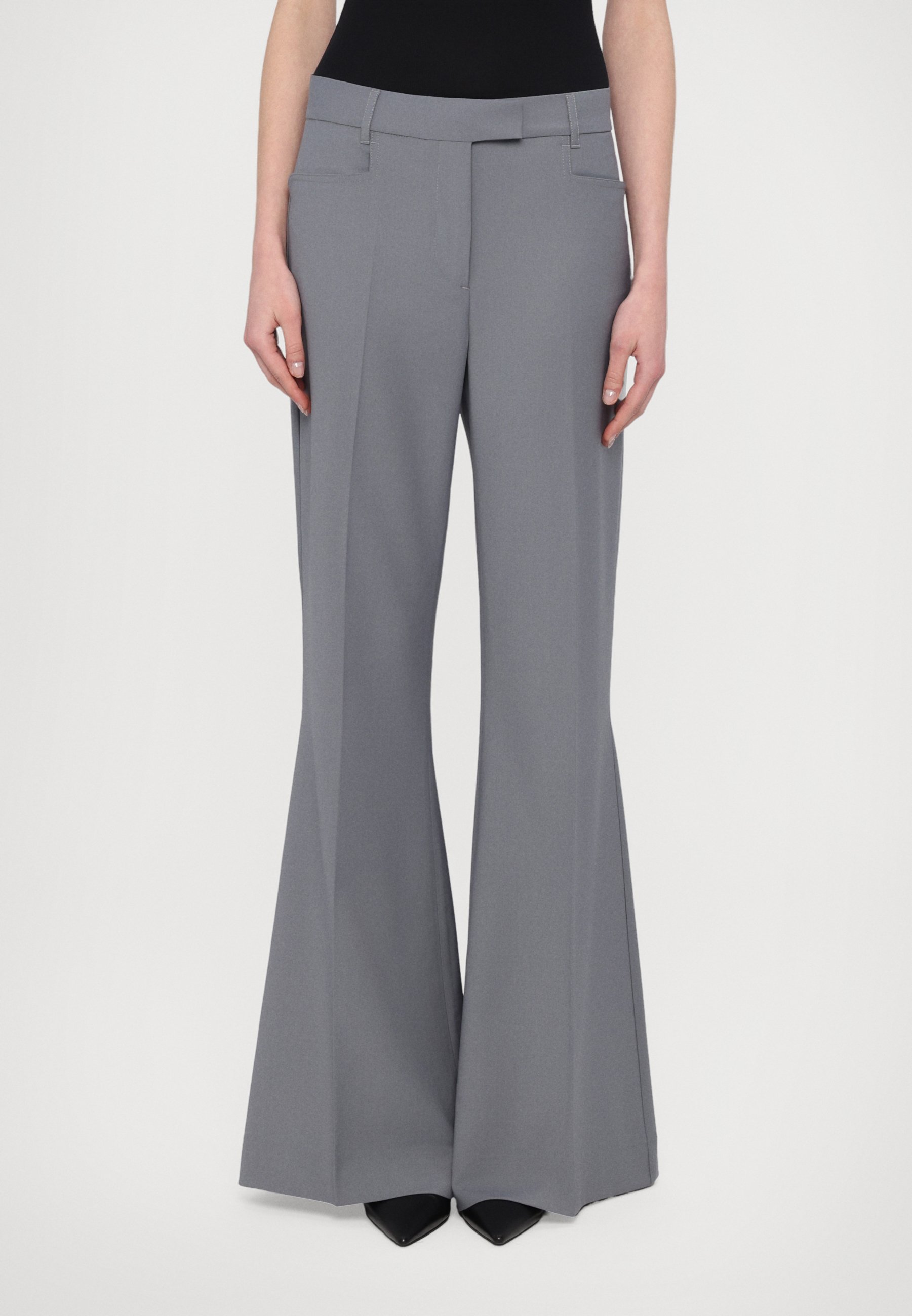 NICENESS　\" SOUTH - Flared Slacks \" Designer womens tailored trousers in satin - Genny | Genny