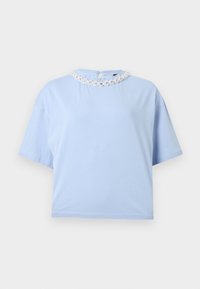 Δεν επιλέχθηκε, blue sky