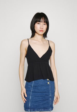 VMMENNY Top - Black