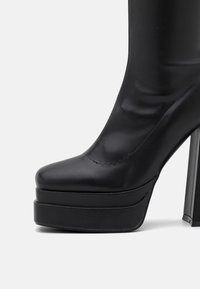 RAID ORIEL - Platform boots - black