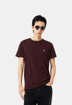 Lacoste, LACOSTE T-SHIRT KURZARMSHIRT - T-shirt basic - dunkelbraun