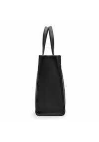 Borsa a spalla nera in pelle con texture liscia, forma rettangolare alta, doppi manici e caratteristiche di design minimaliste.