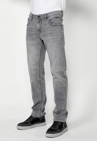 Koroshi STRETCH REGULAR FIT - Džinsi ar taisnām starām - gris