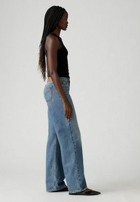 Levi's® GOOD GRADES - Vaqueros a campana - boss business