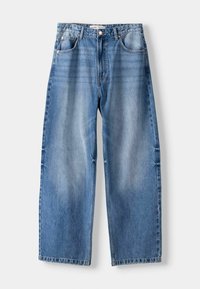Jeans in denim blu a gamba larga con una leggera sfumatura, design a cinque tasche e chiusura con bottone in metallo. Tessuto spesso e dettagli di cucitura visibili.