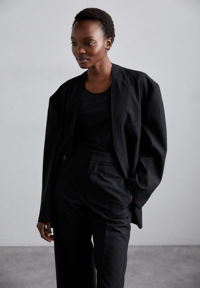 MM6 Maison Margiela PANTS - Auduma bikses - black