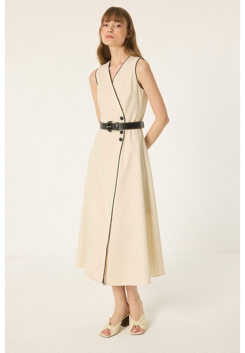 beige dress with black belt Touché Privé BUTTON DETAILED BELTED - Shirt dress RTW-DRESS White House Black Market SIZE:38 NWOT Calvin Klein black