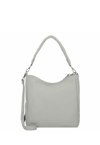 Sac à main en cuir gris avec une finition texturée, doté d'une poignée tressée, d'une bandoulière détachable et de quincaillerie de couleur argent. Forme compacte et incurvée.