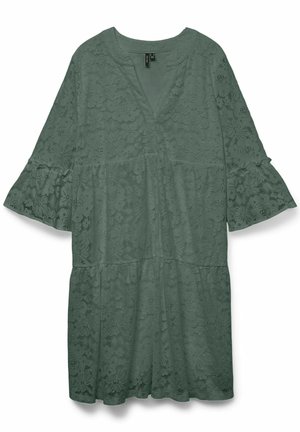 Vero Moda Curve, BLUSE VMCHONEY TUNIKA - Nappali ruha - laurel wreath