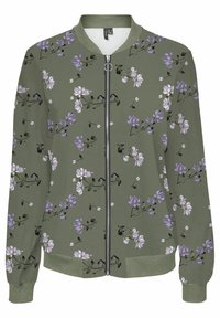 Bomberjakke i olivengrøn med blomsterprint; har lilla og hvide blomster, lynlås foran samt strikkede manchetter og kant.