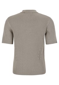 Korte mouwen polo shirt in lichtgrijze ribstof. Voorzien van een klassieke kraag en een getailleerd silhouet met subtiele vormgevingsdetails.