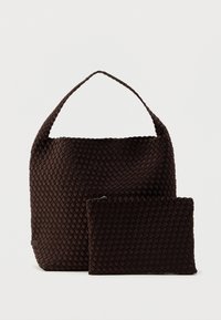 Selezionato, chocolate