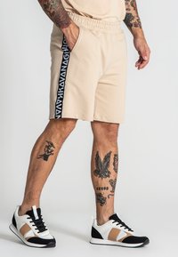 Gianni Kavanagh FUTURA - Shorts - beige