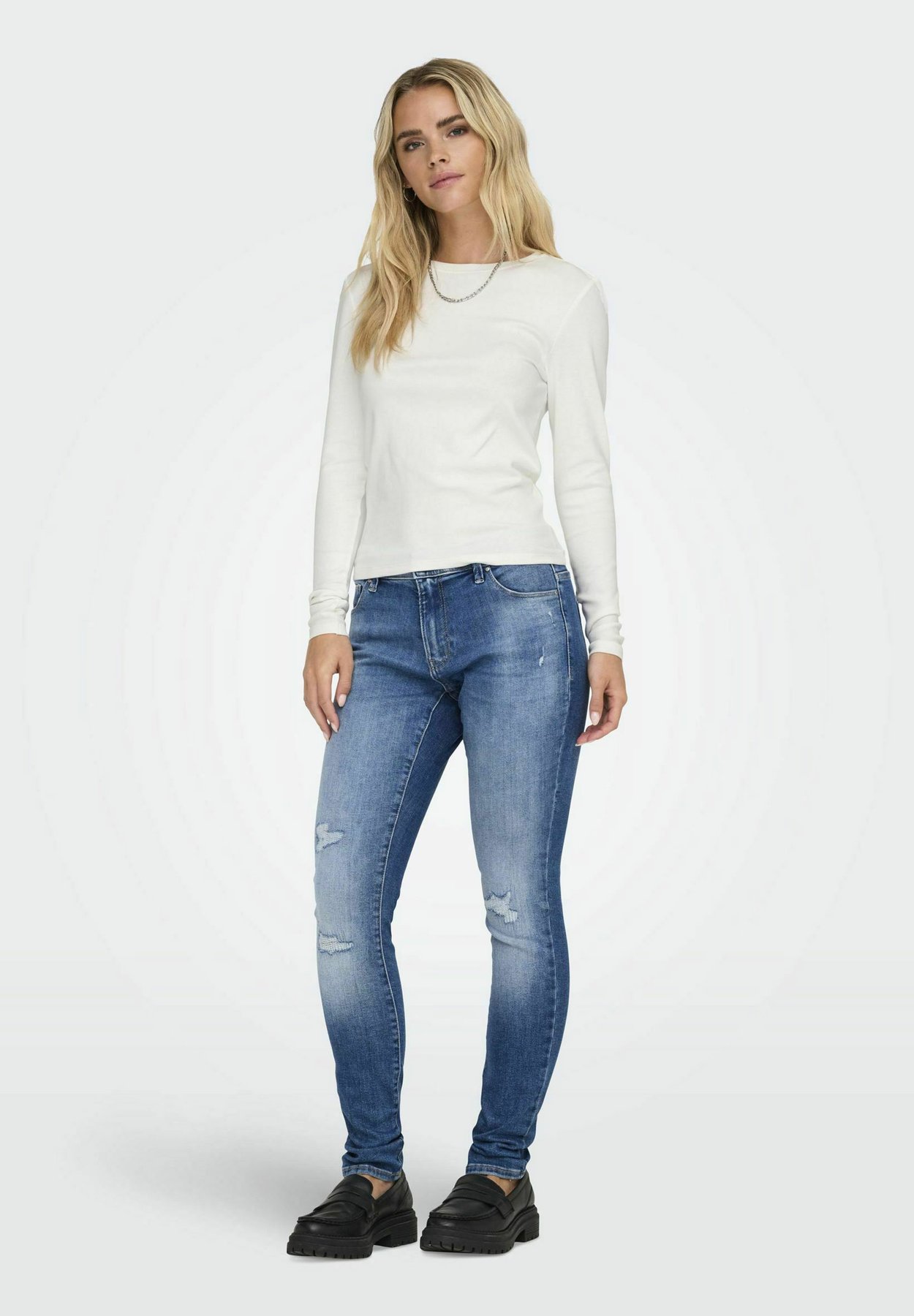 ONLRILEY O-NECK L/S TOP JRS NOOS