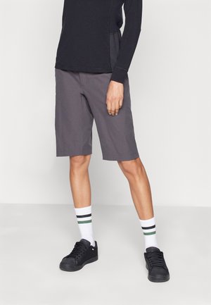 HUNTER SLASHED - Korte fietsbroek - stone gray