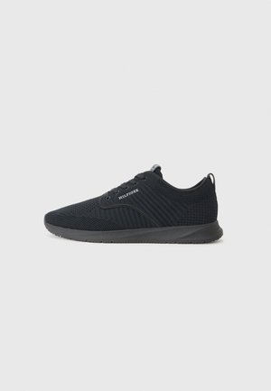 NEWPORT 3D PREMIUM - Baskets basses - black