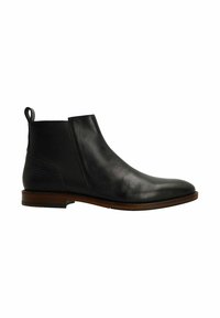 Bottines en cuir noir avec une finition lisse, des panneaux élastiques sur les côtés, un accent texturé au talon et un petit talon en bois.