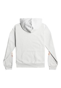 Sudadera de color gris claro con bolsillo canguro, tejido texturizado y capucha con cordón. Presenta detalles en las mangas.