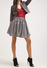 comma Blazer - taupe