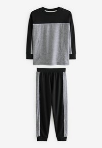 Haut à manches longues noir et gris avec une rayure horizontale grise ; pantalon noir assorti avec des panneaux latéraux gris et des poignets élastiques. Tissu doux.