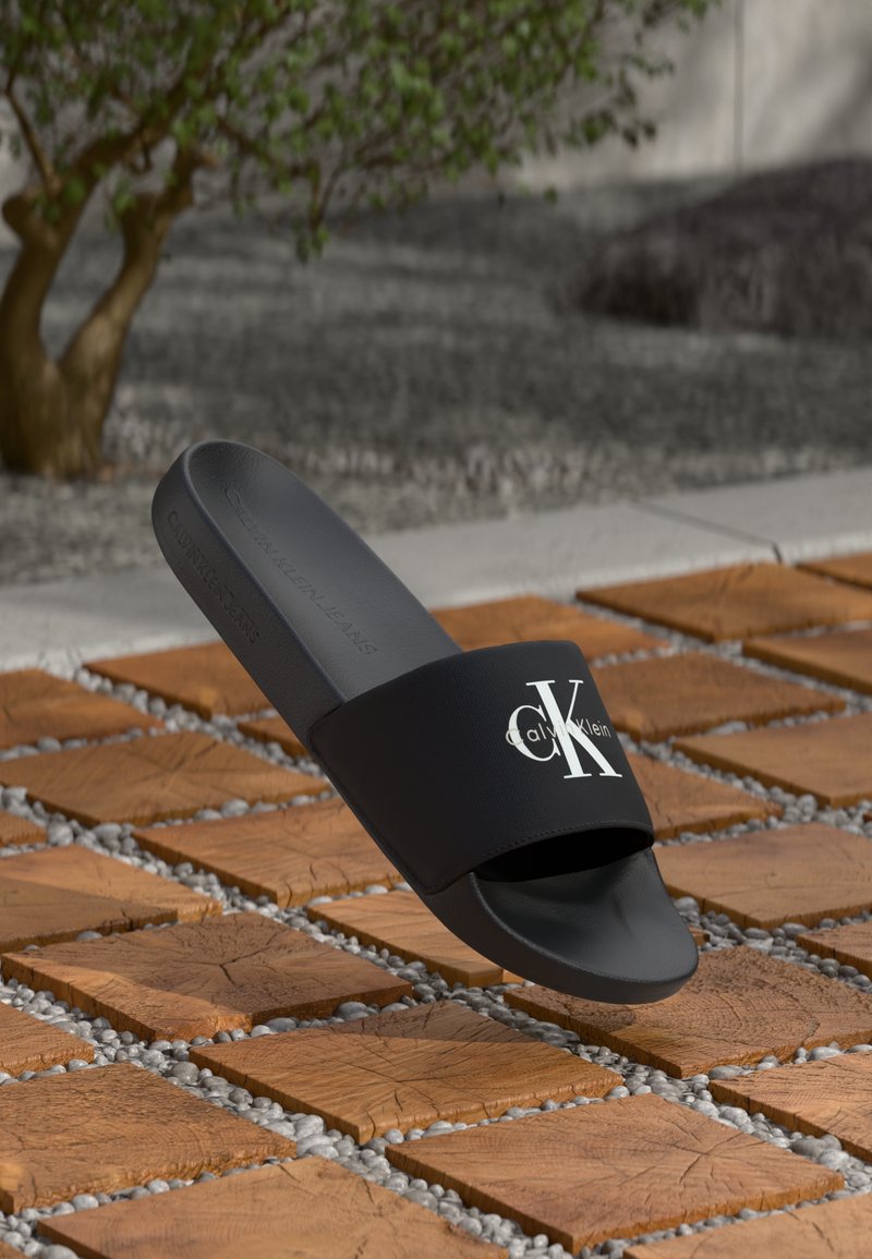 Calvin Klein Jeans Sandalias planas negro