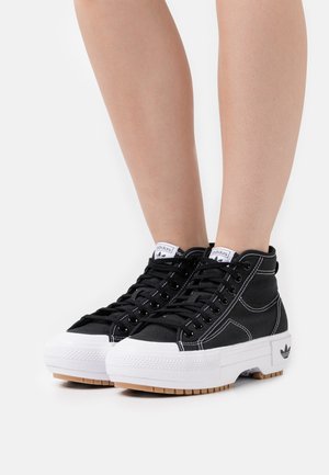 adidas Originals NIZZA TREK  - Zapatillas altas - core black/footwear white