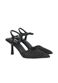 Zapatos de tacón negro tipo slingback con punta afilada, tela texturizada con un patrón tejido, adornados con cuentas y un tacón alto y delgado.