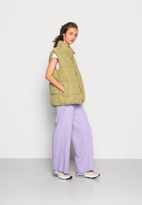 Monki Calças - lilac