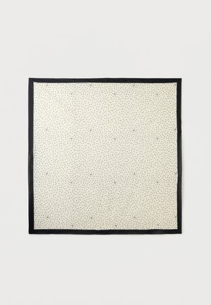 Kvadratna slonokoščena ruta z majhnimi črnimi pikami in enobarvnim črnim robom, položena ravno na belem ozadju.