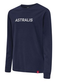 Navyblaues Langarm-T-Shirt aus Baumwolle, mit dem weißen Text "ASTRALIS" auf der Vorderseite und einem kleinen roten Etikett am Saum.
